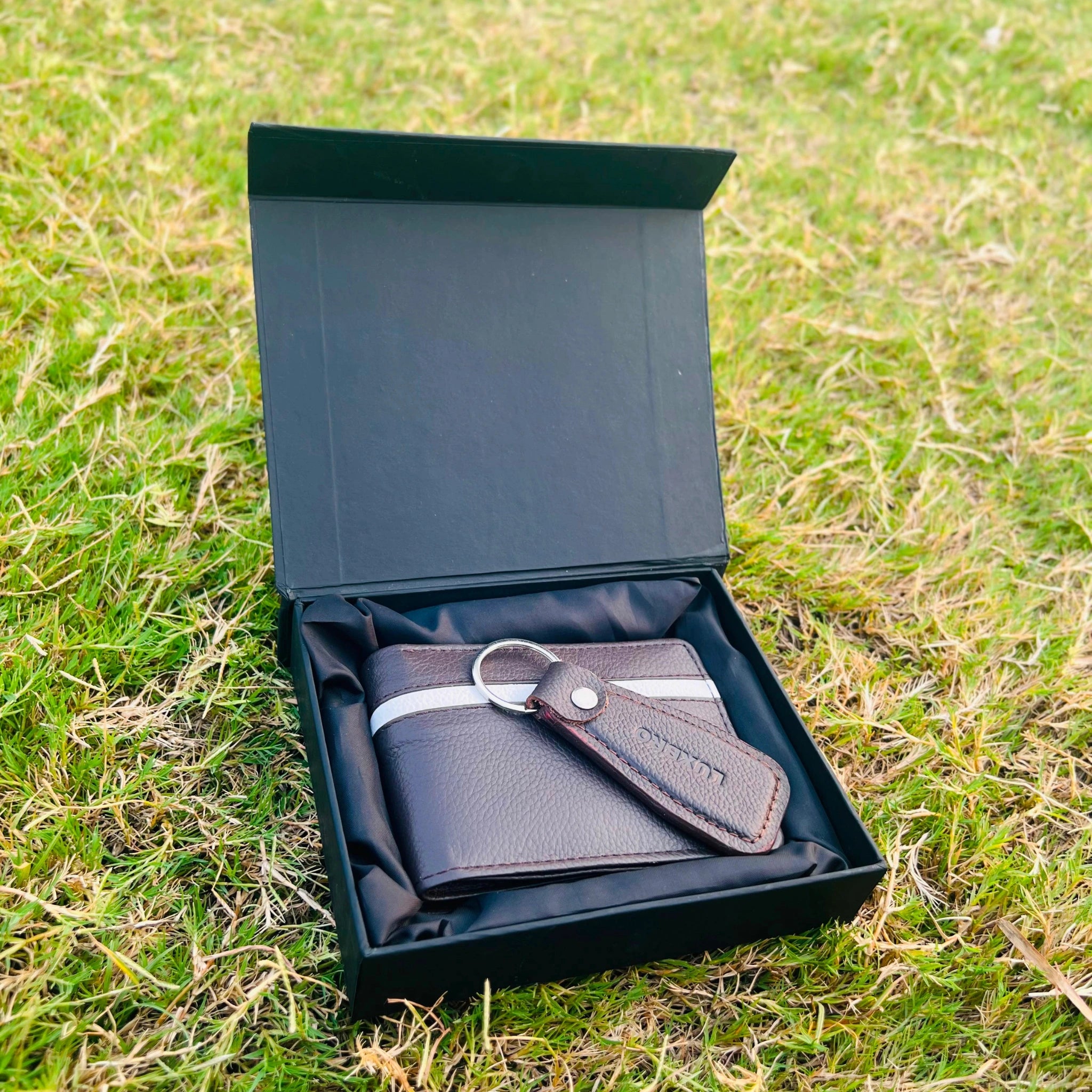 Premium Leather Gift Set for Men | Wallet, Card Holder & Keychain